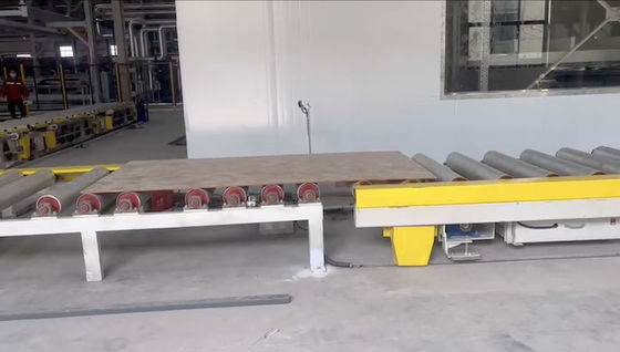 kaufen Automatische Melamin-Kurzzykluspresse für Substratspeicher 2,75 kW online manufacture