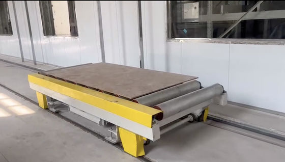 kaufen Künstliche Brett-Kurzzykluspresse Automatische Linie-Kurzzyklus-Lamination Heißpresse online manufacture