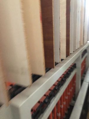 kaufen Kurzzyklus Melamin-Laminationsmaschine für die Warmpresse Melamin-Presse online manufacture