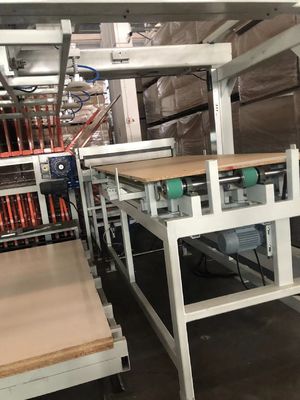 kaufen Vollautomatische MDF-Kurzzyklus-Melamin-Laminat-Hotpressmaschine online manufacture
